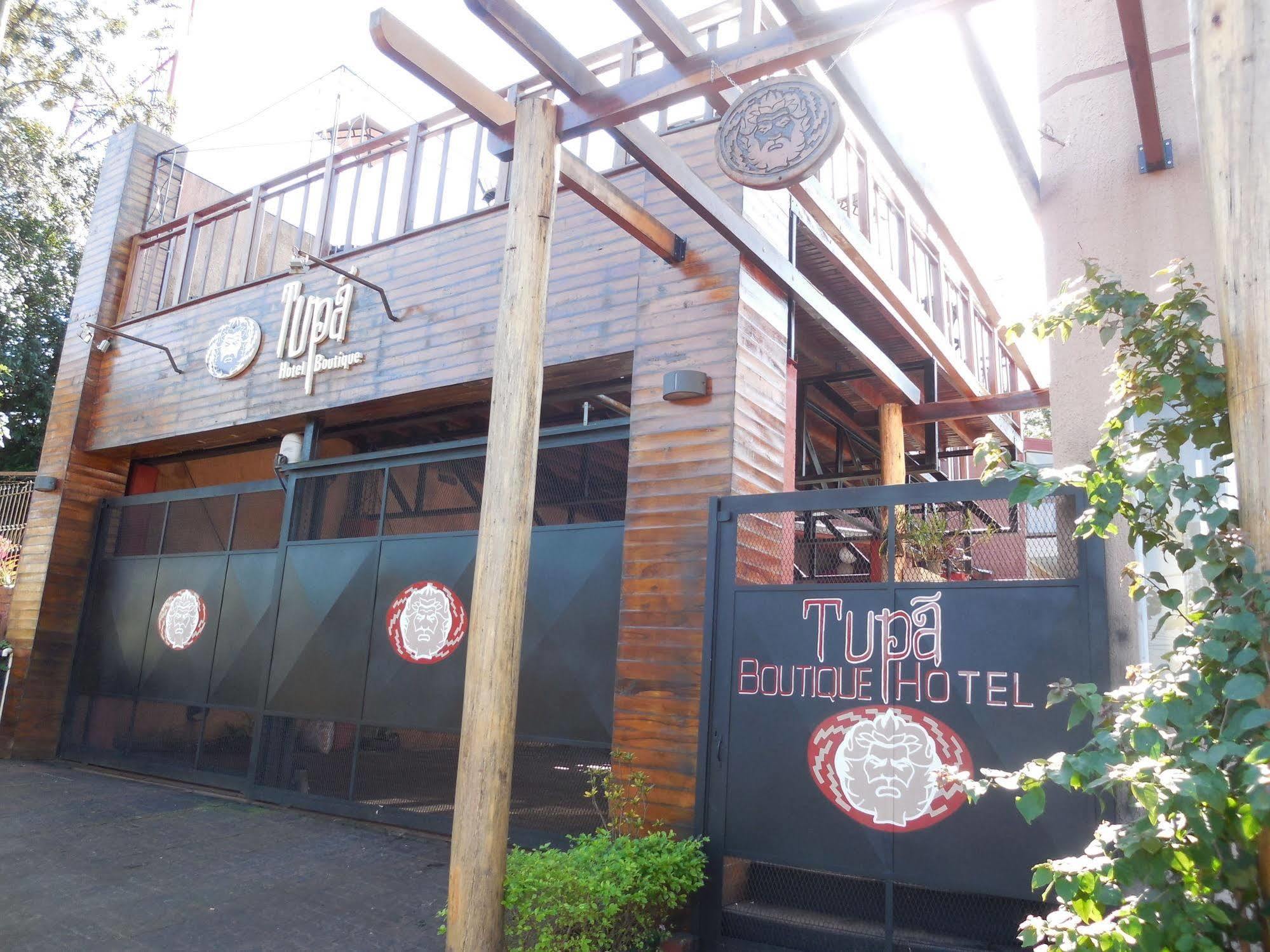 Tupa Boutique Hotel Puerto Iguazú Buitenkant foto
